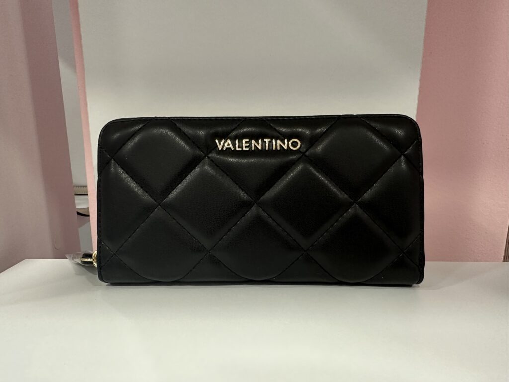 Πορτοφόλι μαύρο Valentino
